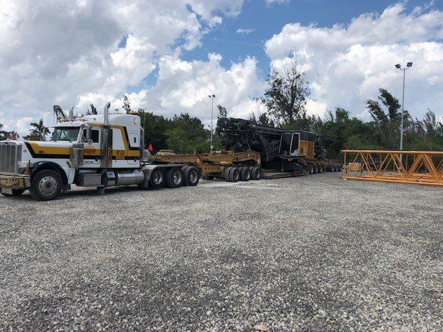 Contractor Truck — Opa-locka, FL — Sunshine Heavy Hauling, Inc.