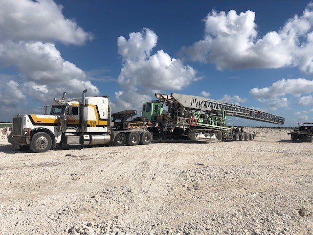 Flat Road Truck — Opa-locka, FL — Sunshine Heavy Hauling, Inc.