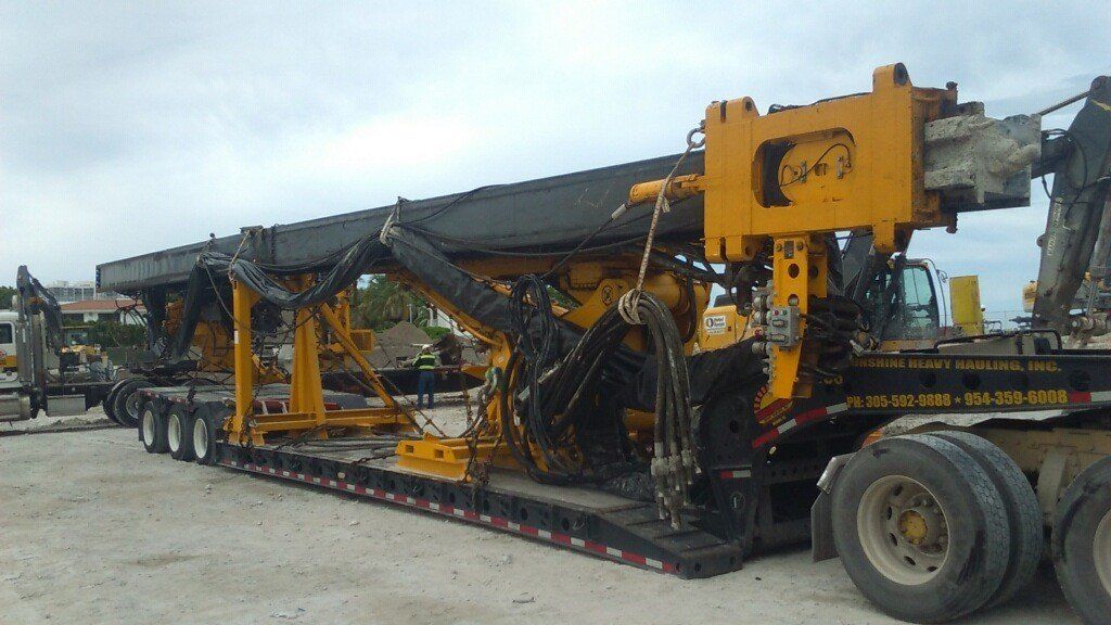 Murugan Crane — Opa-locka, FL — Sunshine Heavy Hauling, Inc.