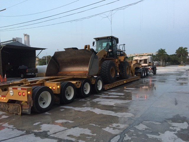 Construction Vehicle — Opa-locka, FL — Sunshine Heavy Hauling, Inc.