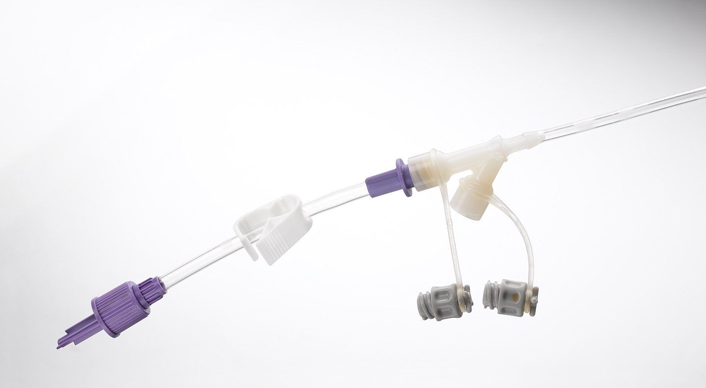 Bolink Small Cap attached to a feeding tube