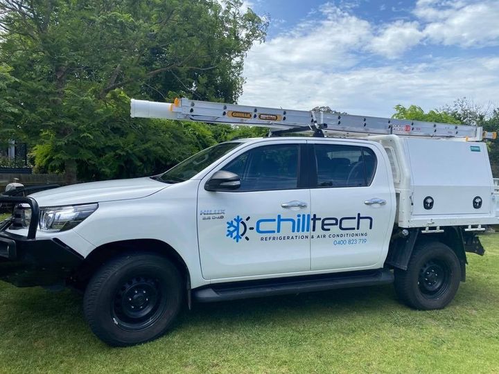 A white truck with a ladder on top | Bairnsdale, VIC | Chill Tech Refrigeration