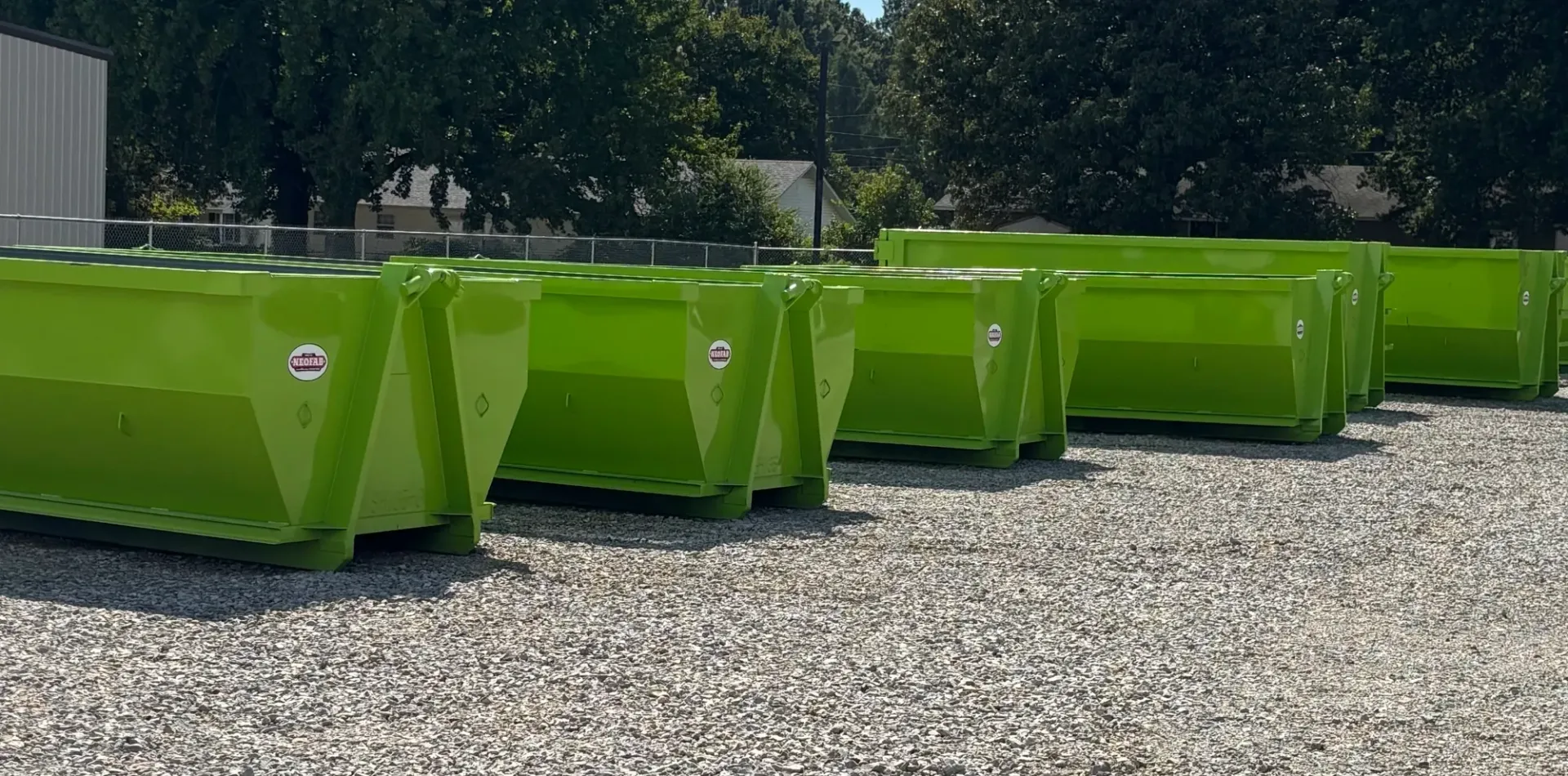 A graphic showing how to rent from swift dumpsters.
