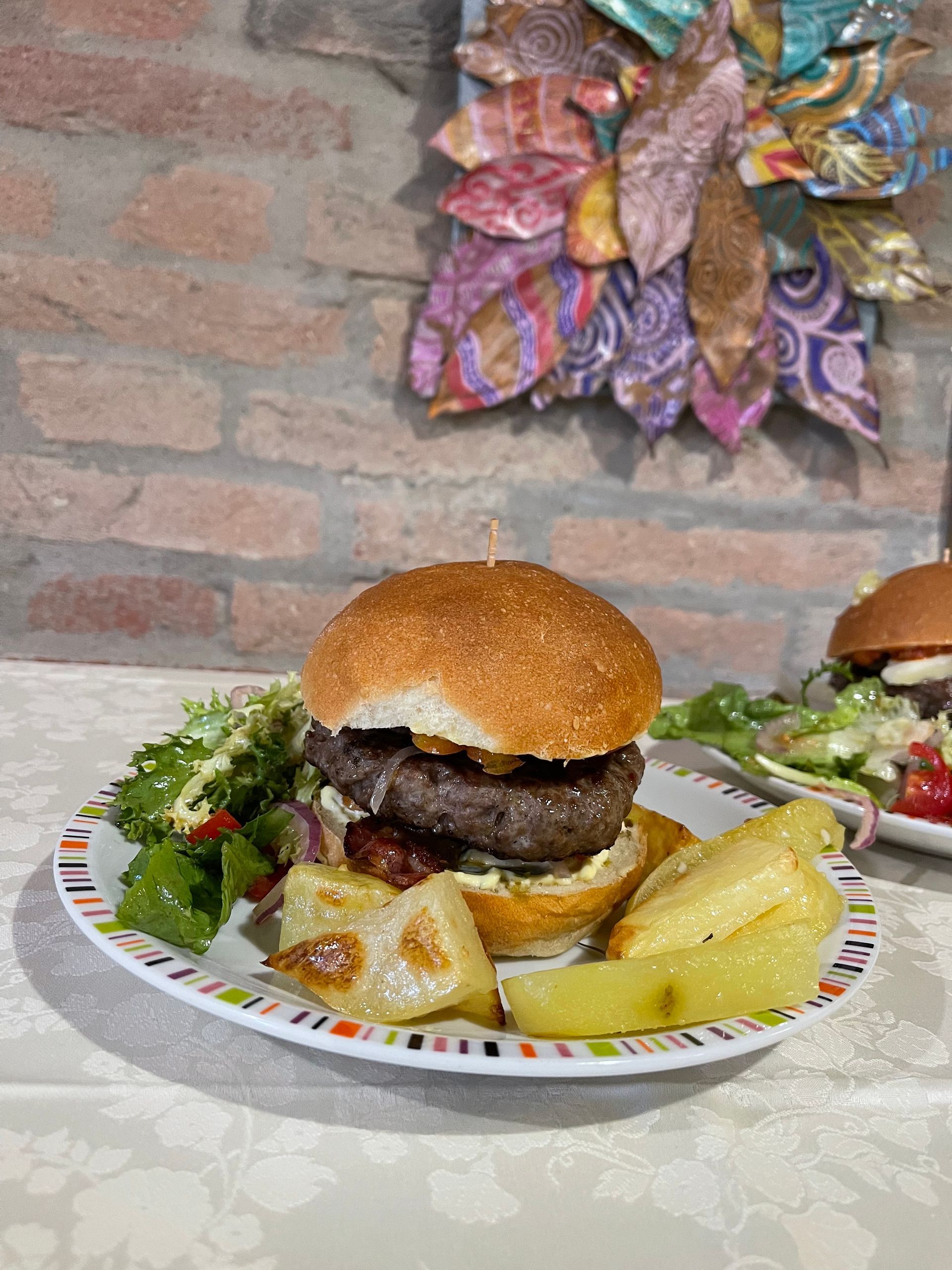 Azienda Agricola Casone di Sotto, piatti cucina emiliana, maranello, cucina locale, hamburger