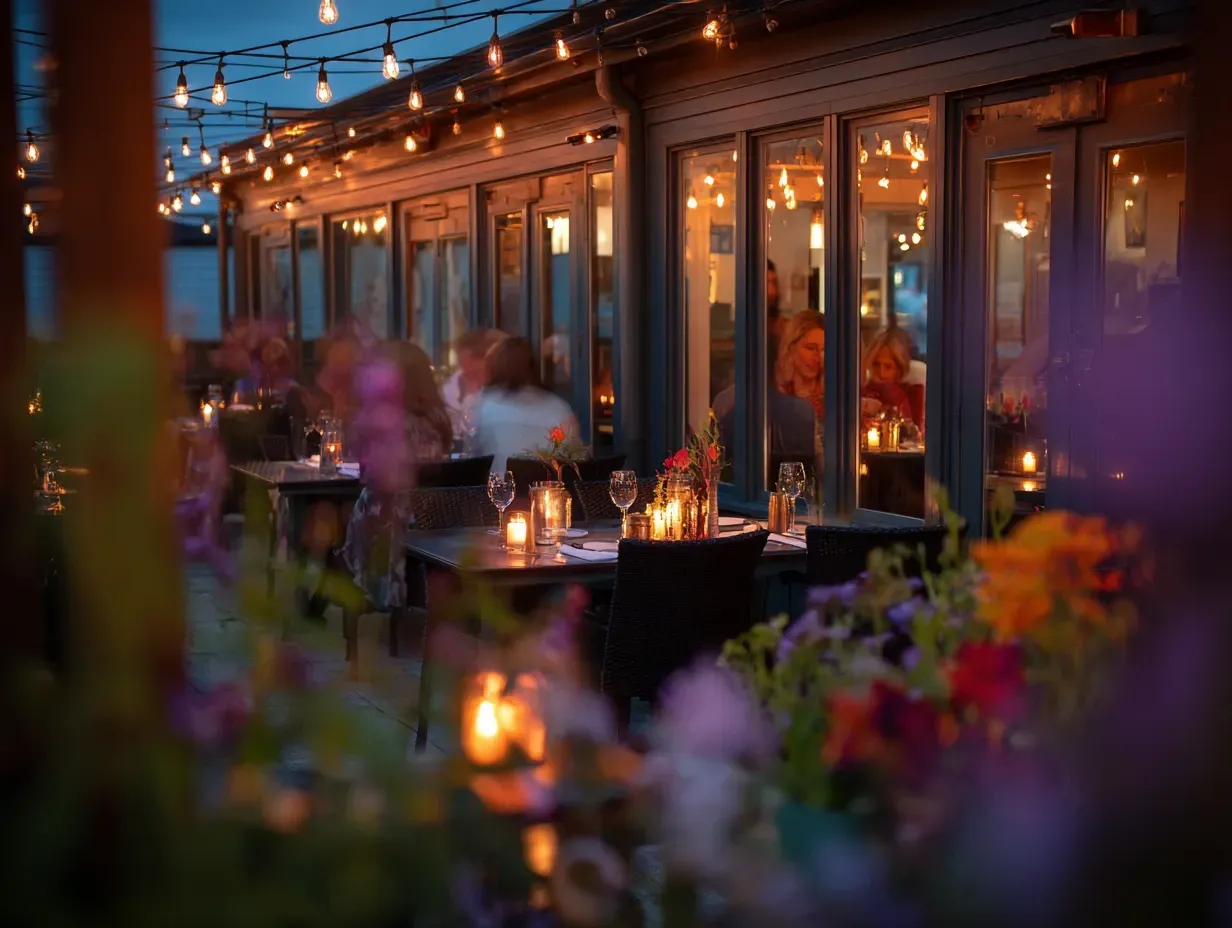 A minimalist design is the focus of this landscape lighting installation in Richmond BC. Our outdoor lighting installers in Richmond can create subtle and elegant systems. Keywords: minimalist design, modern lighting, elegant installation.