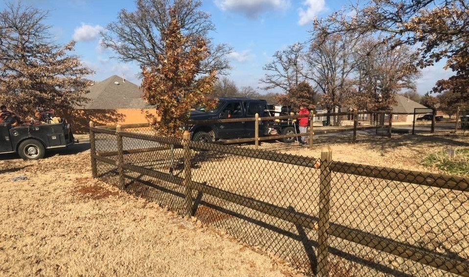 Farm Fencing - Wooden and Chain Link Fencing in Oklahoma City, OK