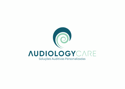 Logotipo para Audiology Care com design espiral verde-azulado e texto 