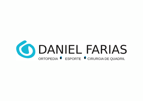 Logotipo do cirurgião ortopédico Daniel Farias, com design e texto em azul: Ortopedia, Esportes, Cirurgia de Quadril.