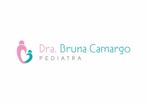 Logotipo da Dra. Bruna Camargo, pediatra, com um símbolo em formato de coração 