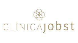 Um logotipo para clinicajobst com uma flor