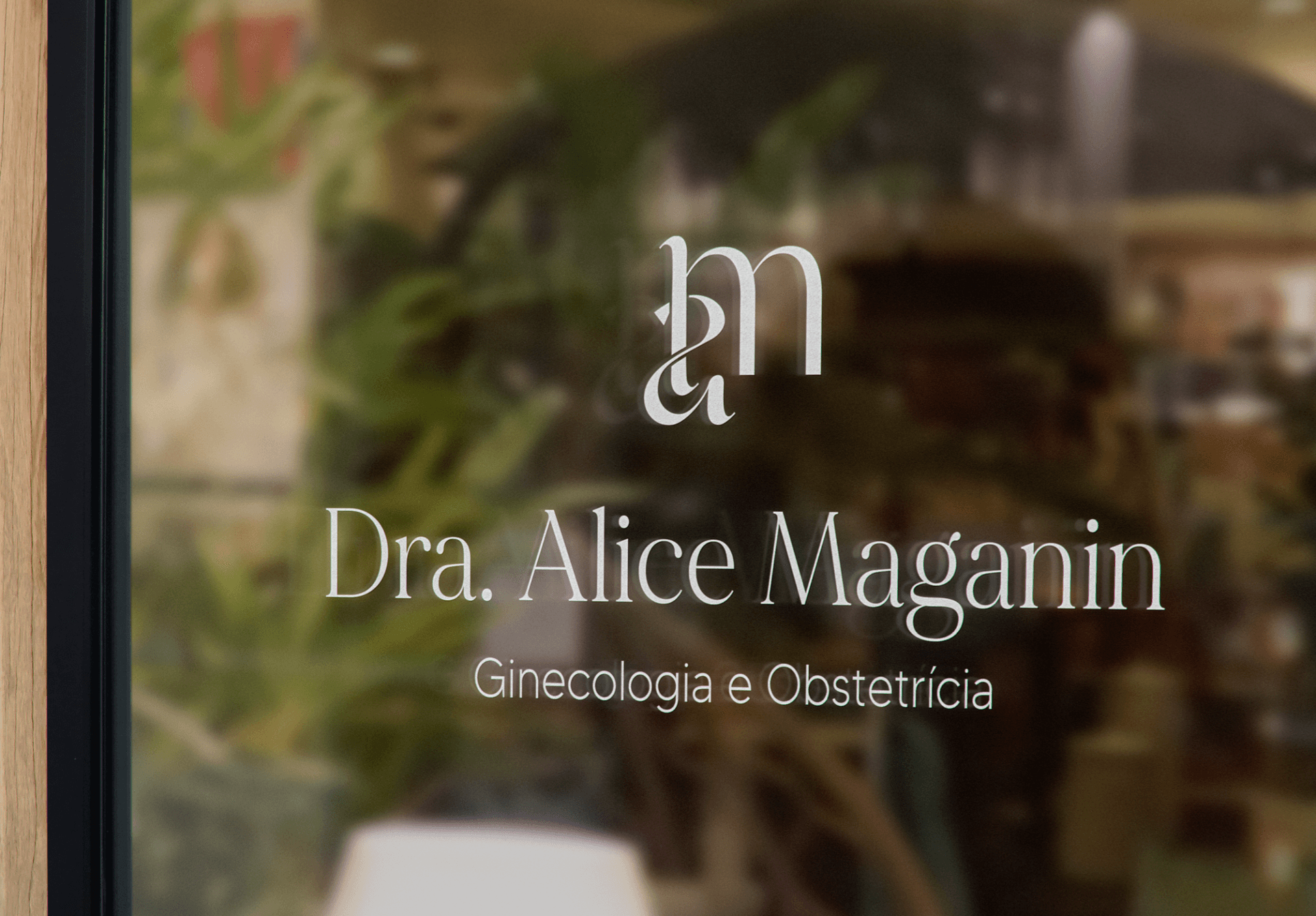 Identidade Visual Dra. Alice Maganin Ginecologista e Obstetra