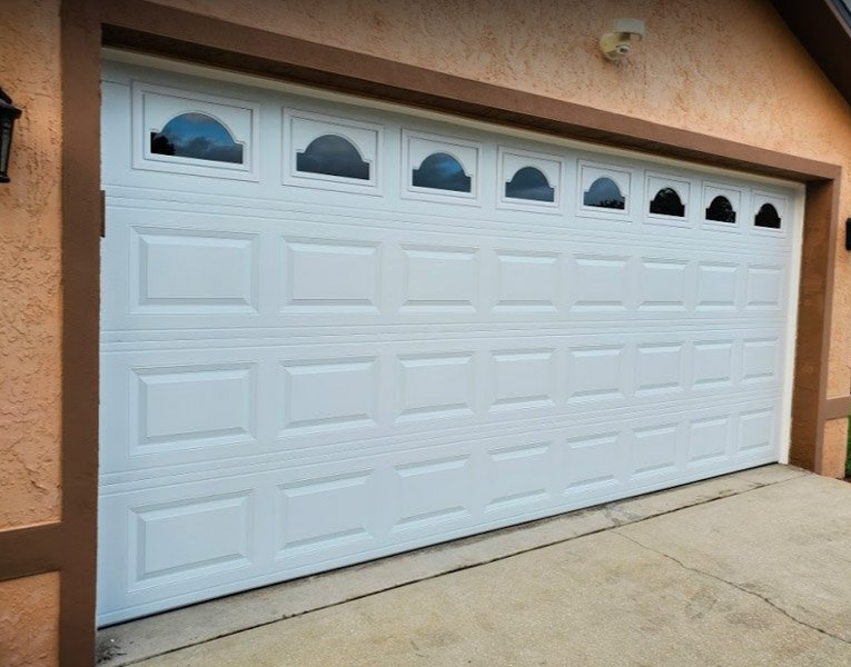 Garage Door Repair Services in Deltona, FL