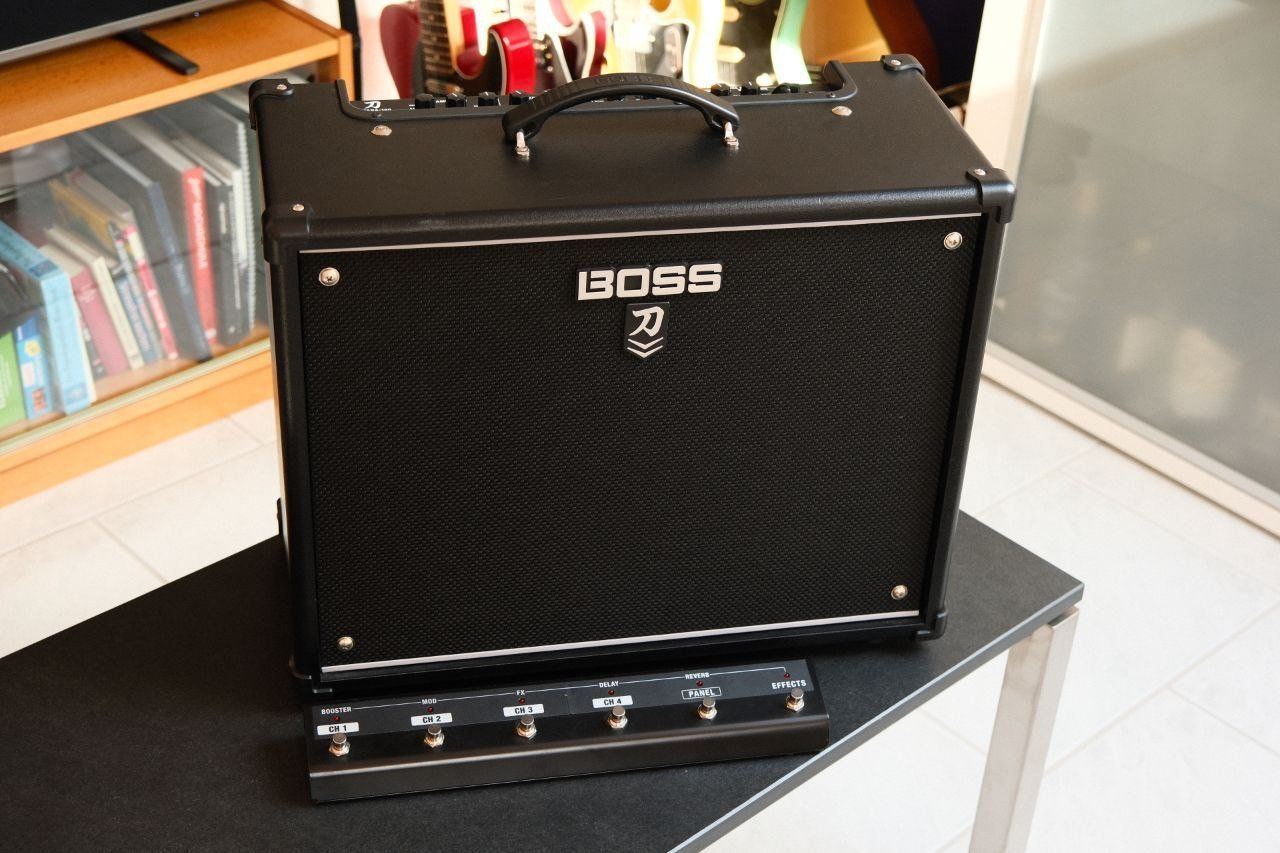 Boss Katana 100 MkII Combo inkl. GA-FC Foot Controller (Gebraucht)