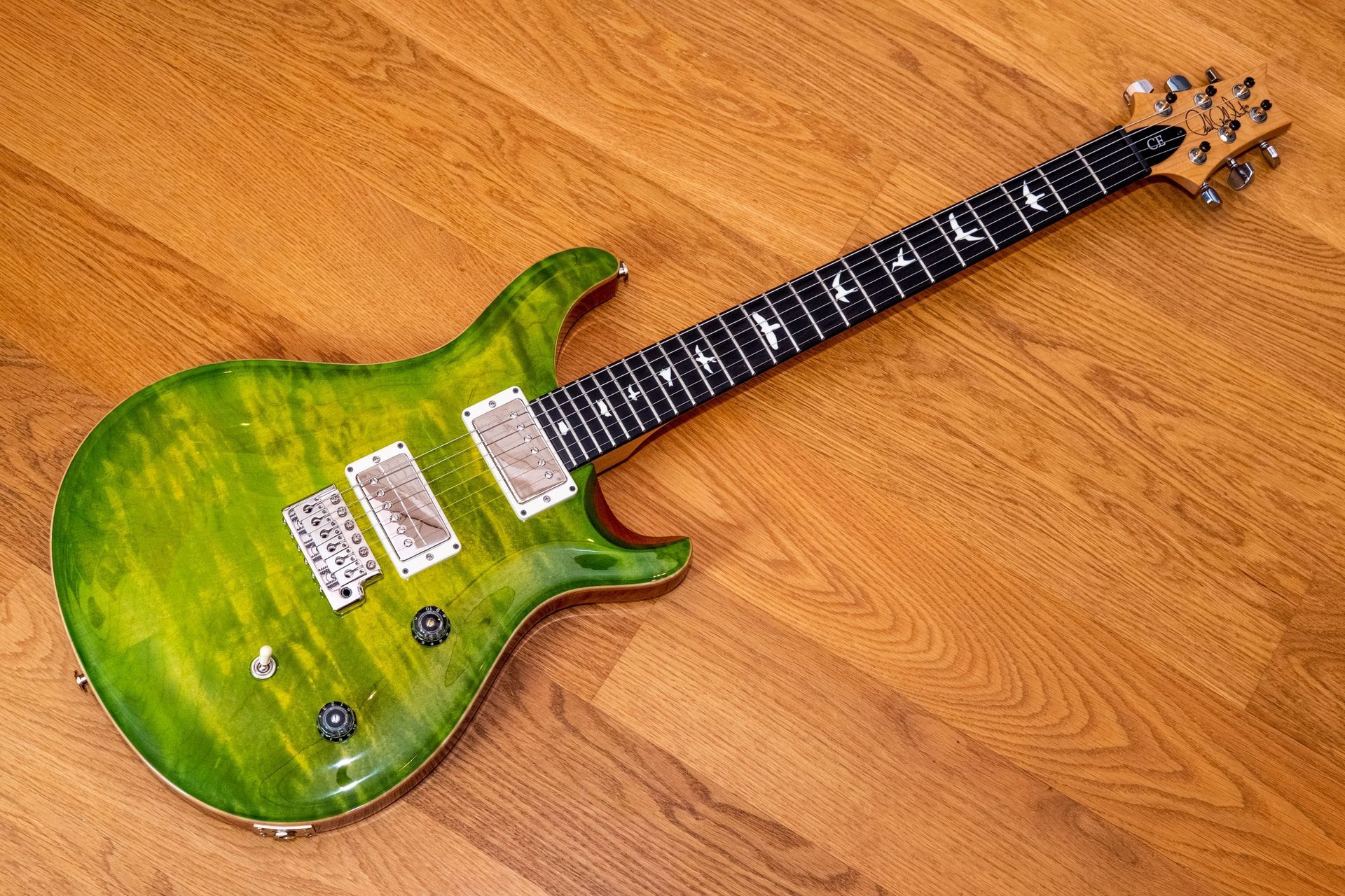 2019 PRS CE24 Custom Order mit Ebony Fretboard & Flame Maple Hals
