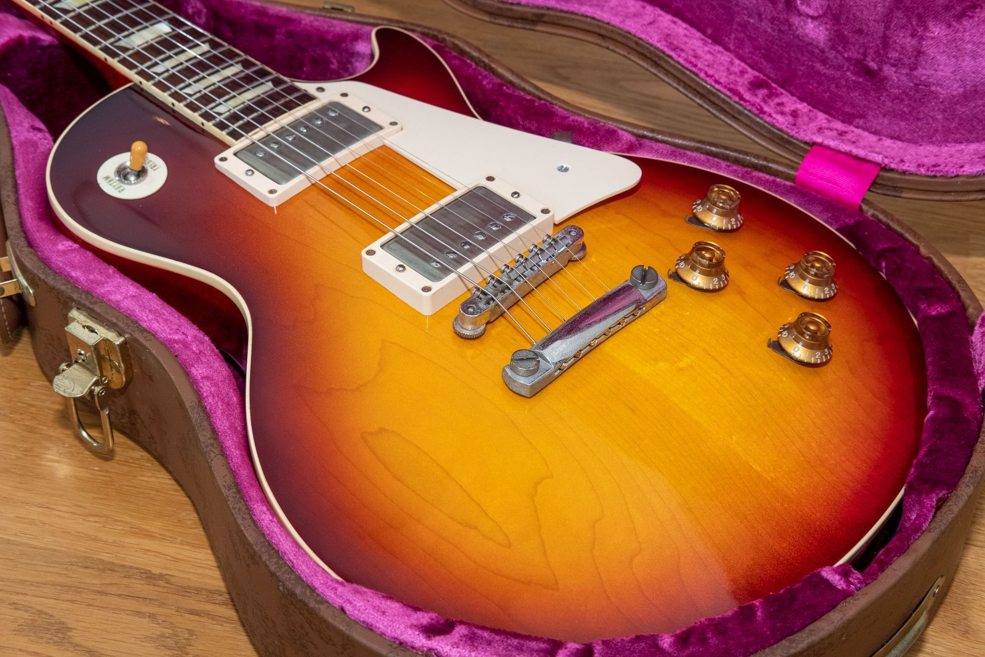 2014 Gibson Les Paul Custom Shop R8 Bourbon Burst VOS