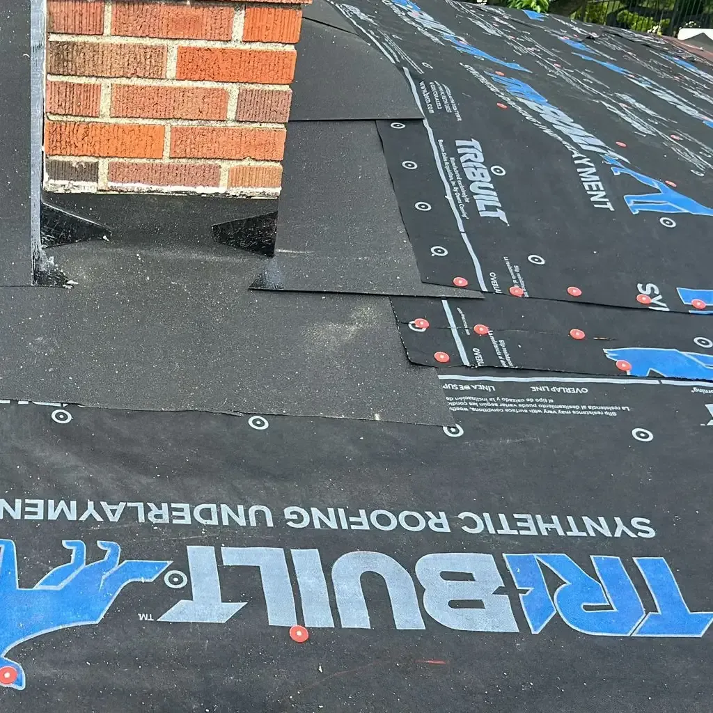 Roofing project by Pittsburgh Home Renovation, Pittsburgh, PA.