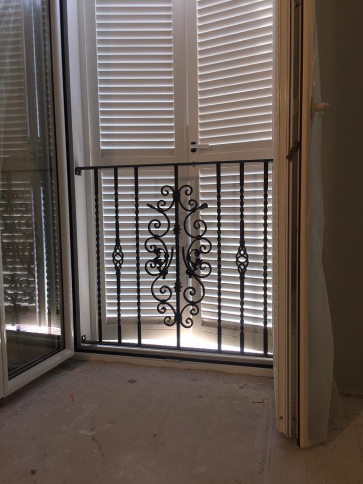 ringhiera in ferro balconcino
