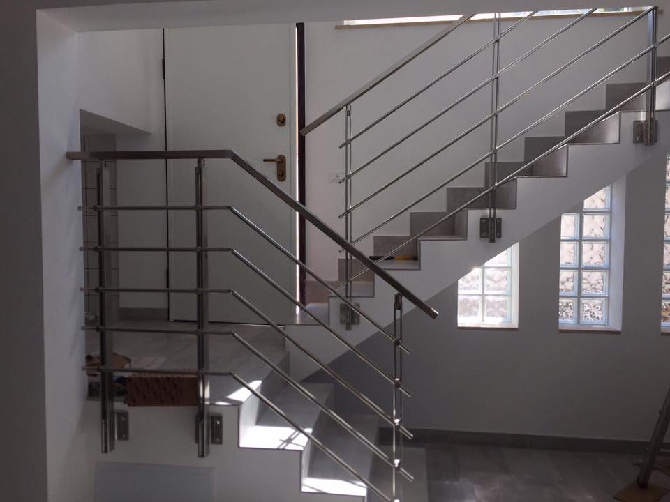 ringhiera scala interna