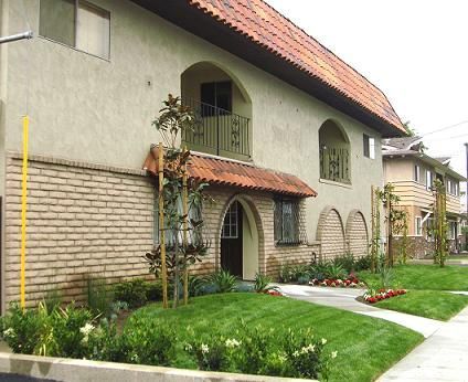 7818 Stewart & Gray Road Building Photo