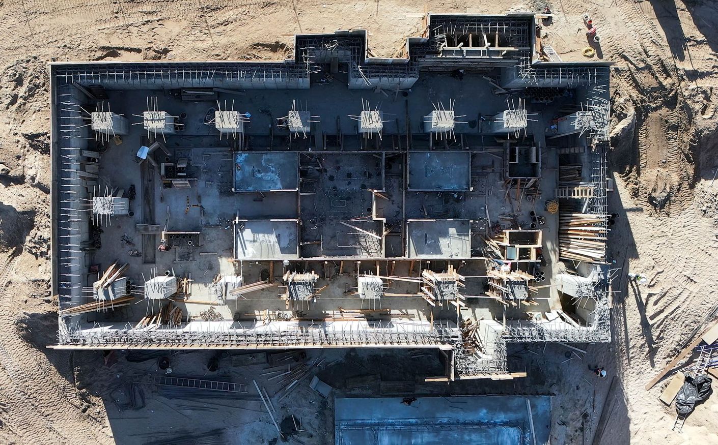 Construction and urban development projects in El Paso, Texas.