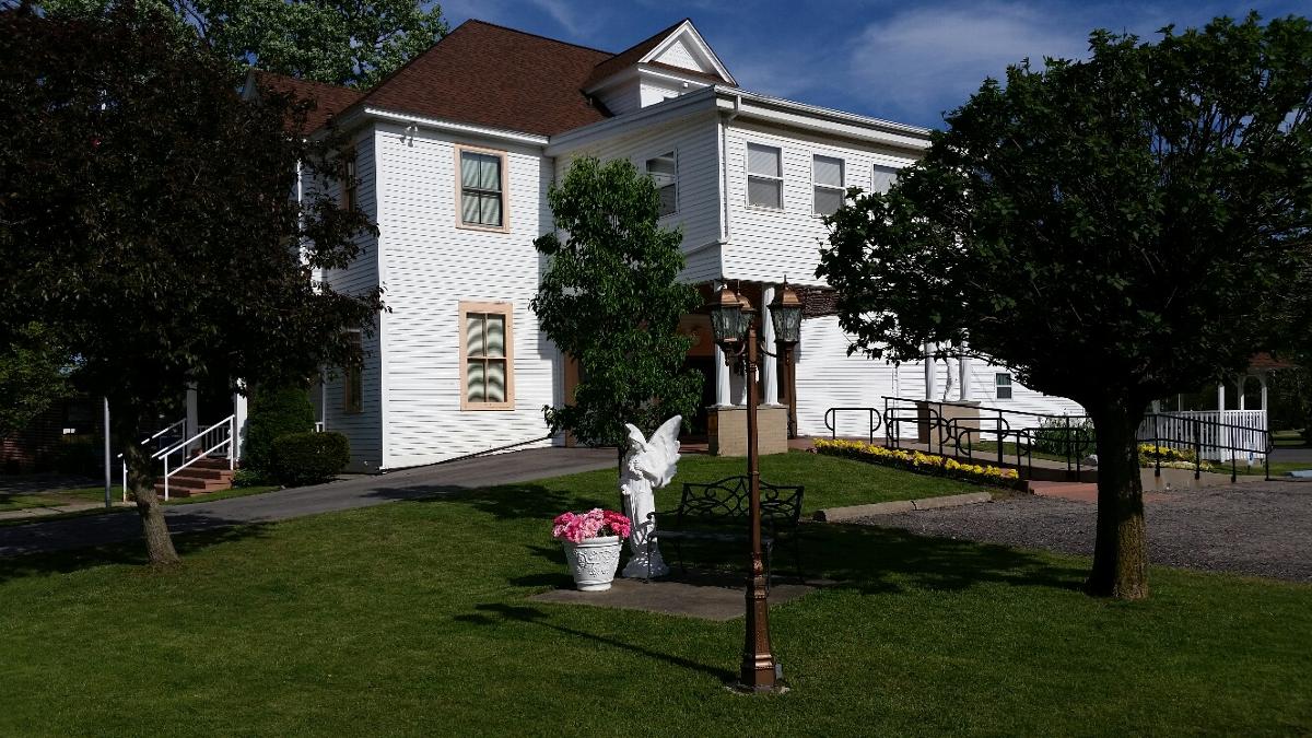 DuBois Funeral Home building
