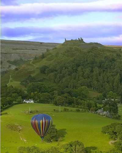 Llangollen tourism balloon and castle