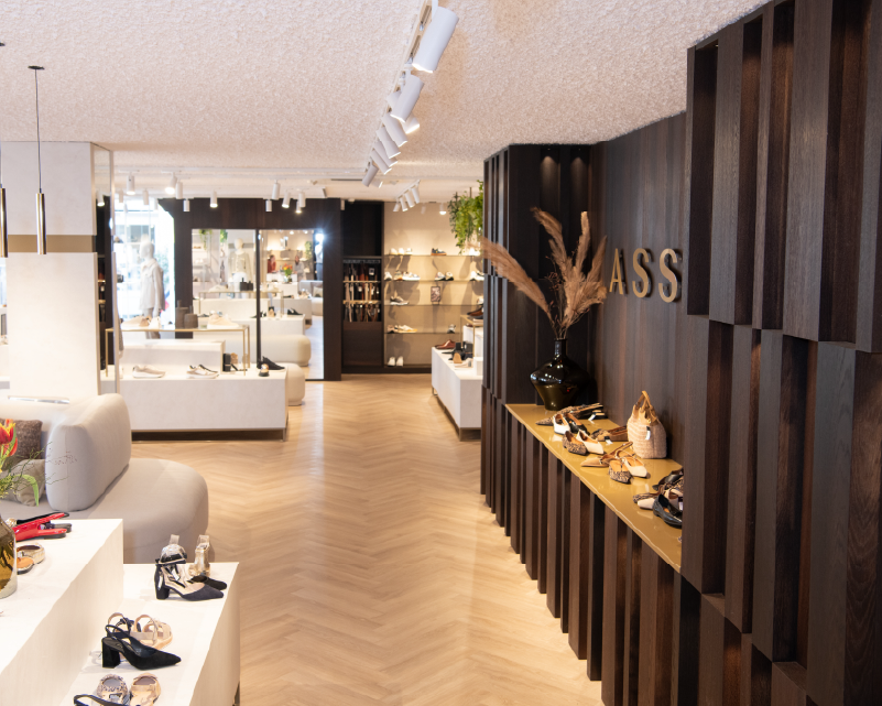 Maatwerk winkelinterieur