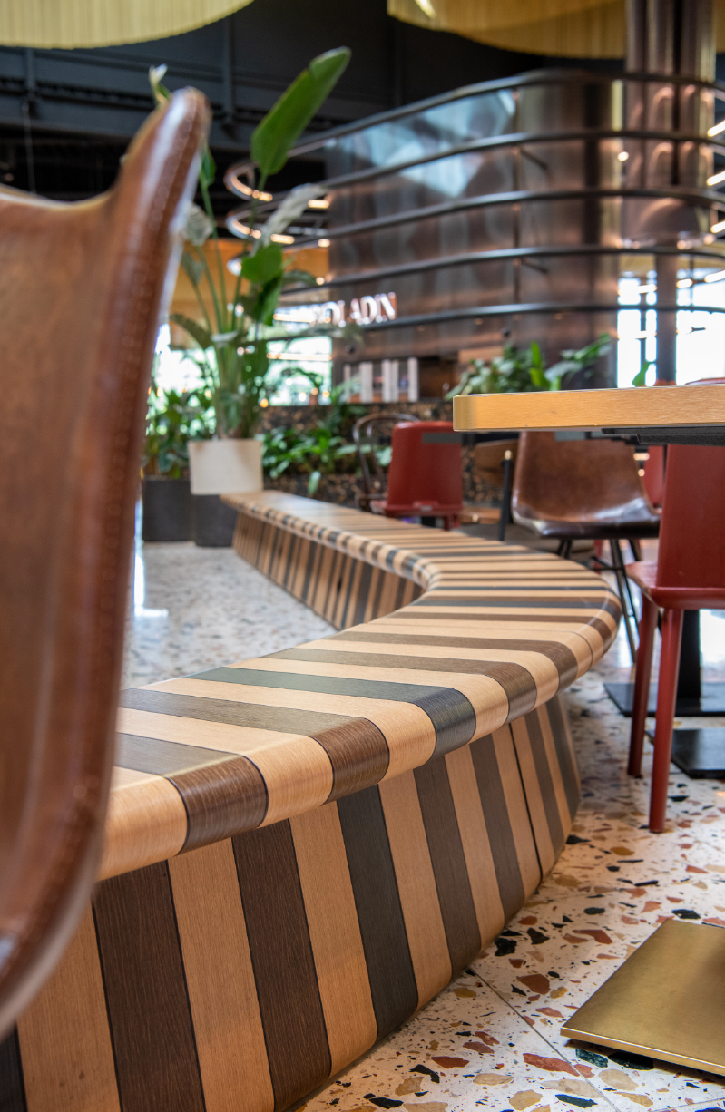 interieur winkelcentrum