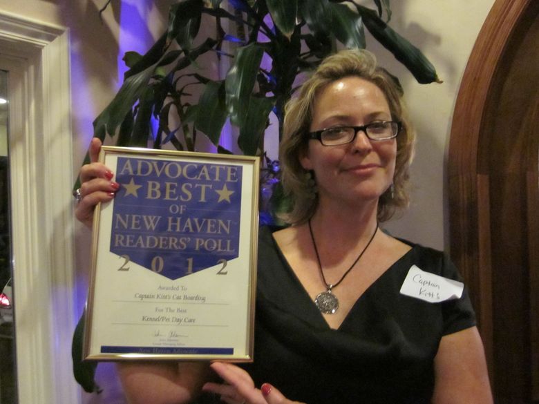 Val getting award 2012 best kennel