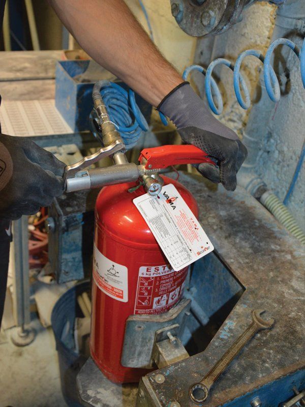 collaudo di un estintore