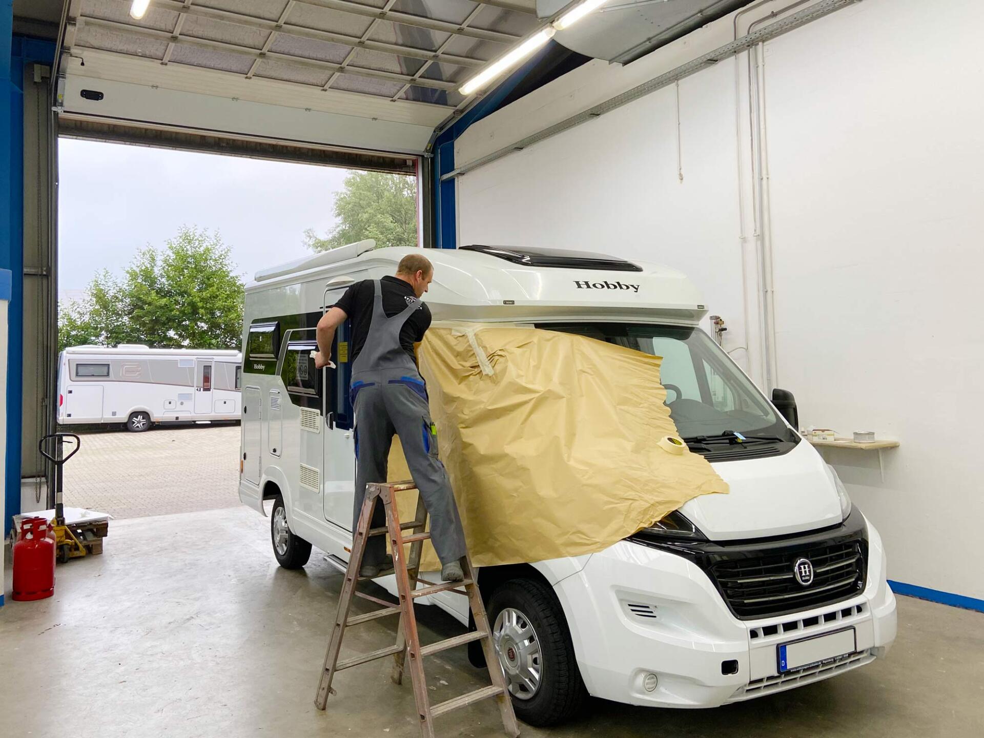 Unsere jahrelange Erfahrung in der Wohnmobillackierung werden Sie erkennen