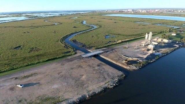 Tidal Creek Bridge Construction