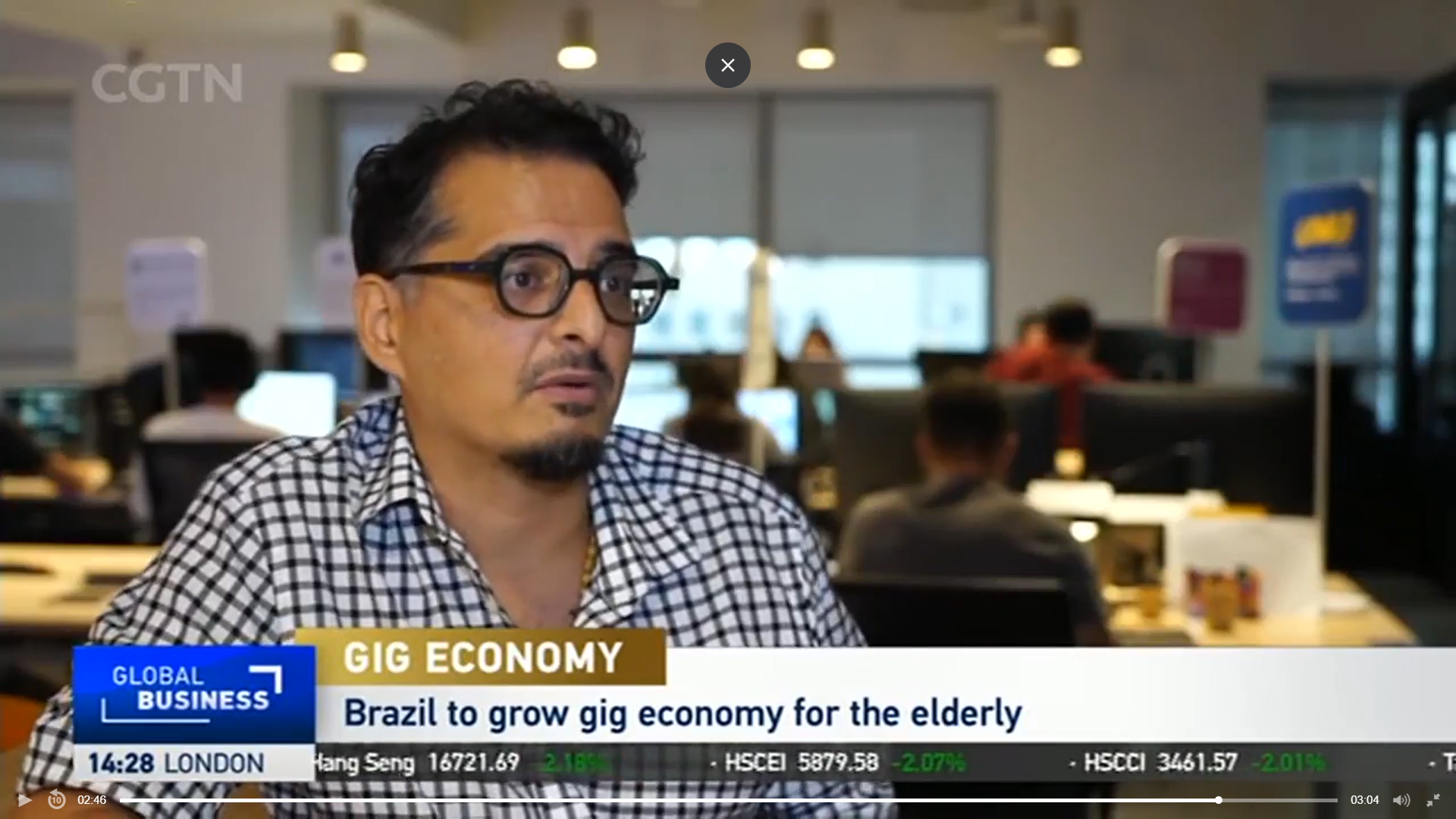 Sergio Serapião, CEO da Labora, na reportagem da CGTN sobre Gig Economy 50+.