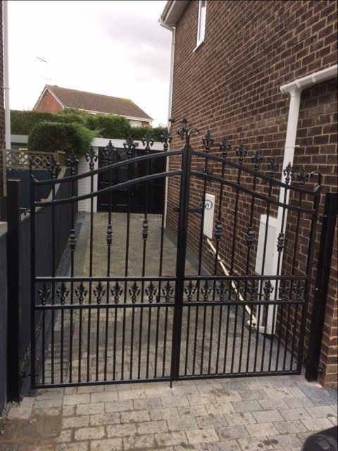 gate-railings