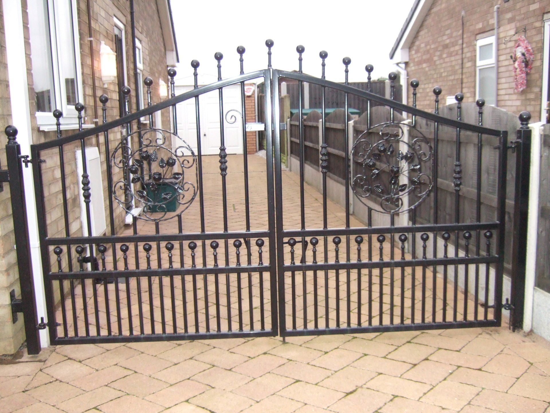 gate-railings
