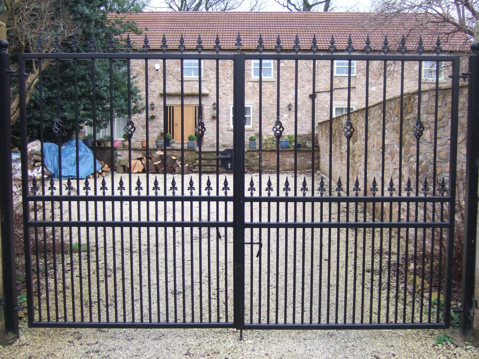 gate-railings