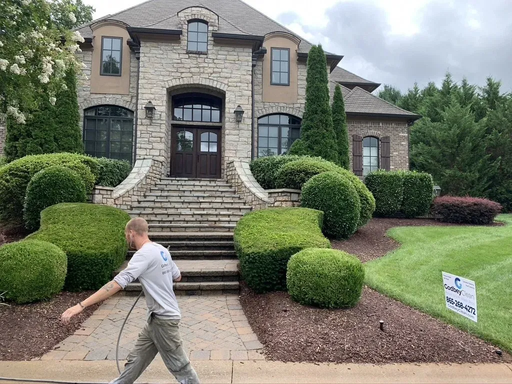 Godbey Employee — Maryville, TN — Godbey Clean LLC