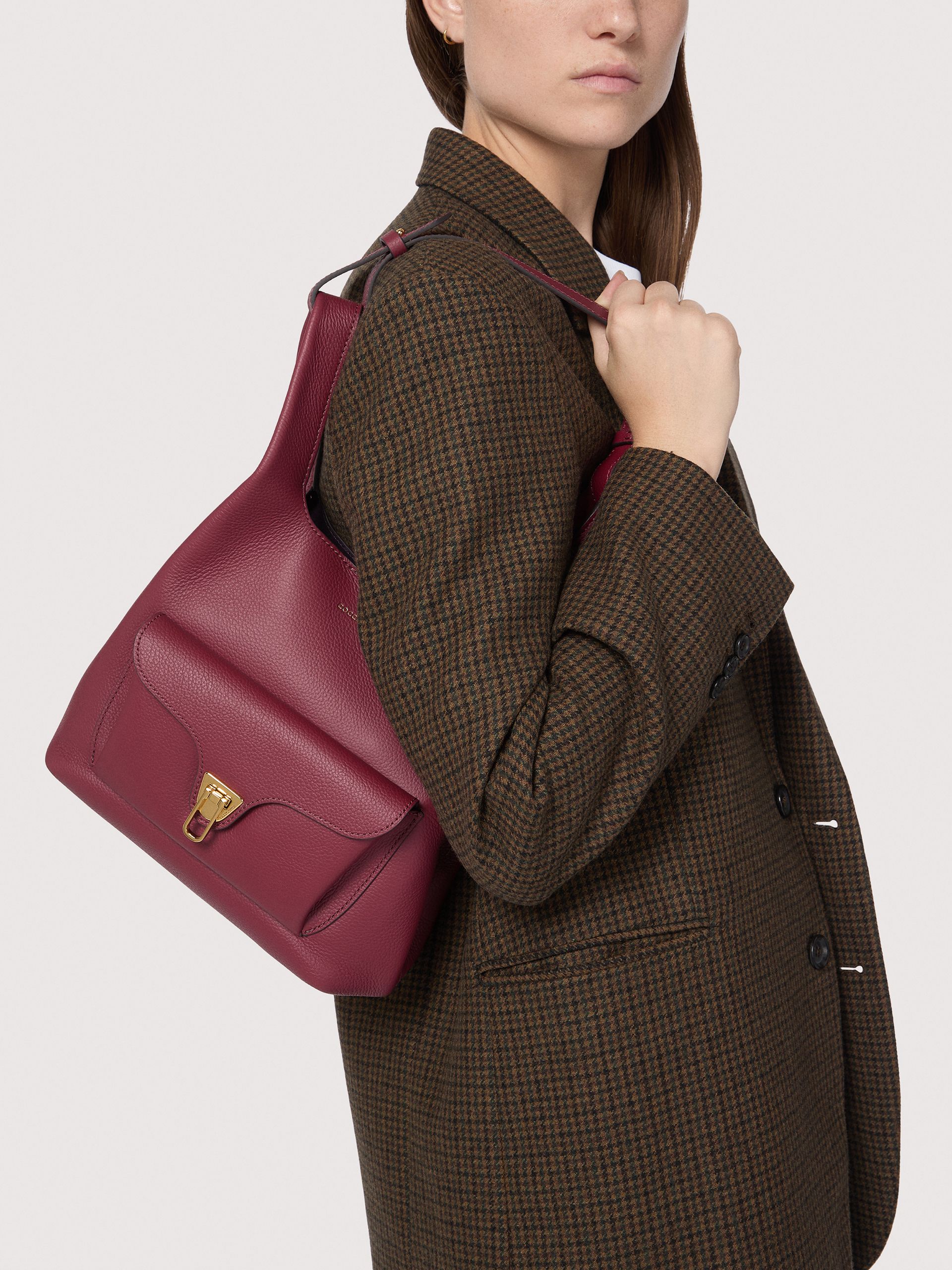 COCCINELLE beat shopping