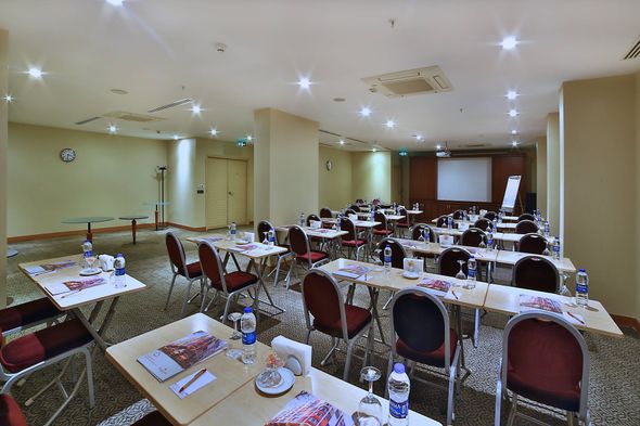 ramada by wyndham istanbul old city, meeting rooms