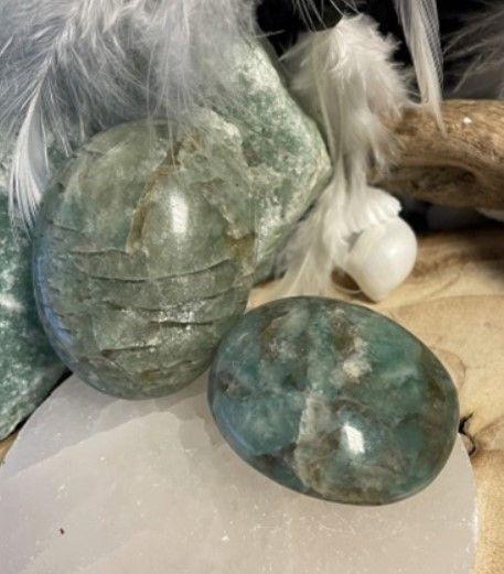 Amazoniet Edelsteen - Hand / 4- 6 cm