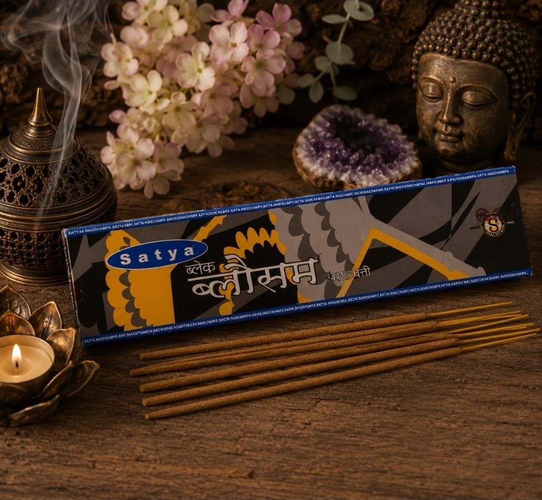 Black Blossom - Satya Incense / 15 pcs.
