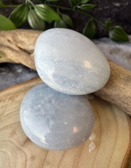 Calciet Blauw Edelsteen - 5 cm