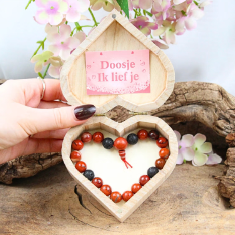 Doosje 'ik lief je' - met Jaspis Rood Armband 21 cm