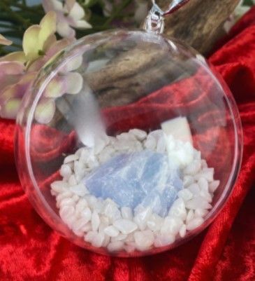 Kerstbal Sneeuwkwarts met Calciet Blauw