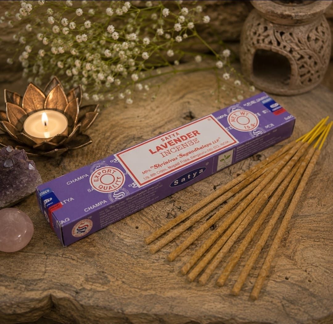 Lavender - Satya Incense / 15 pcs.