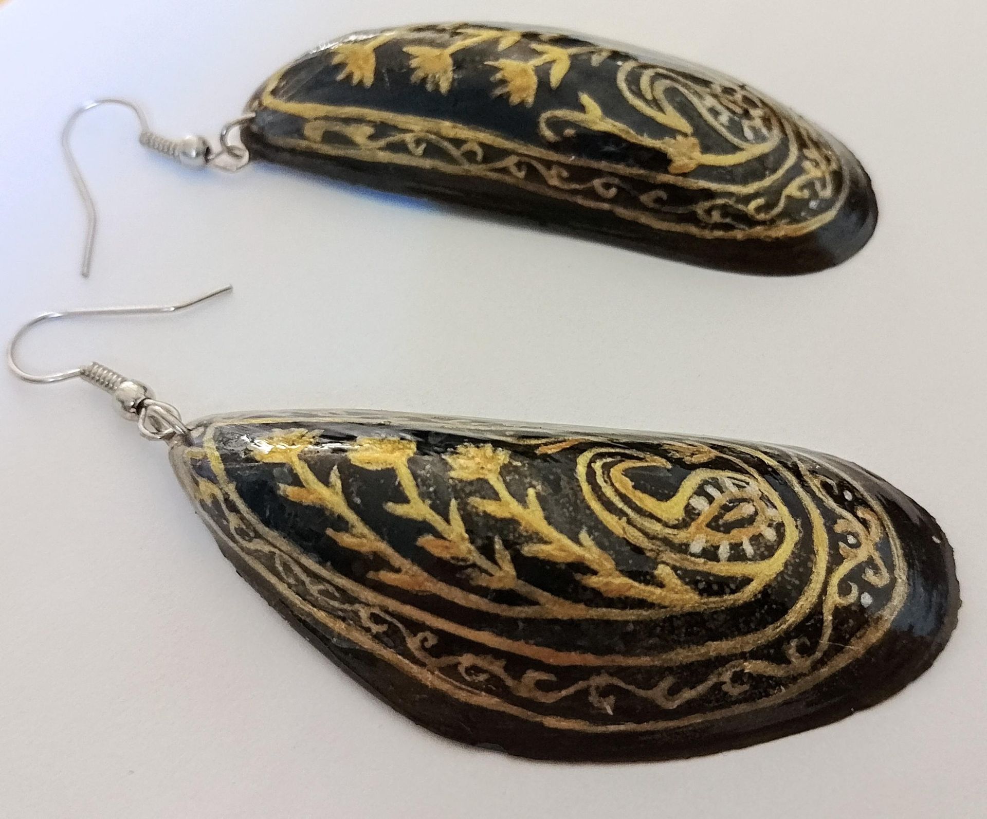 Oorbellen Mossel Schelp / Carine's Creaties