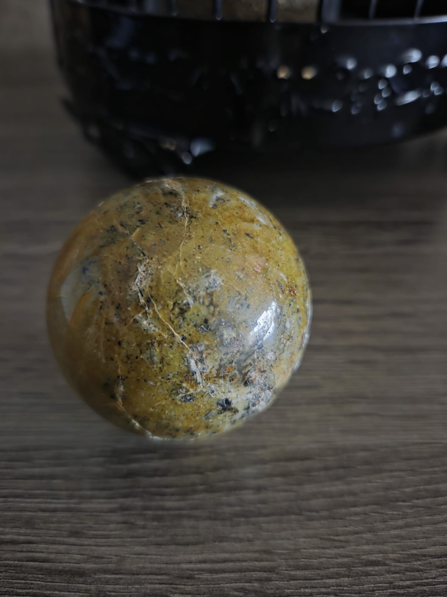 Opaal Dendriet Edelsteen Bol - 246 gr. / Silvia's Edelstenen