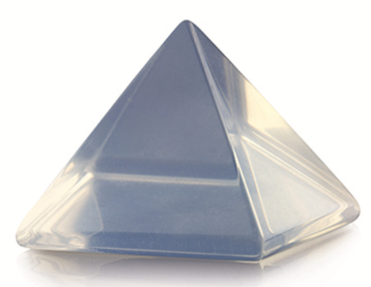 Opaliet Edelsteen Piramide - 3,5 cm