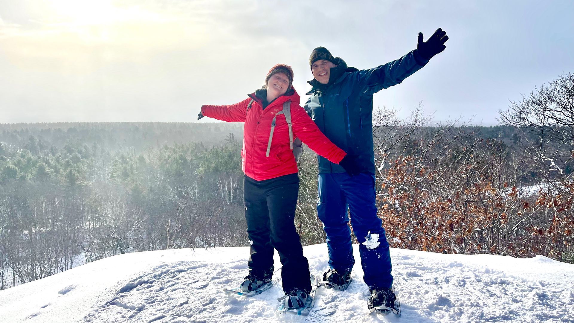 snowshoeing Tours in sault ste marie ontario -thrive tours