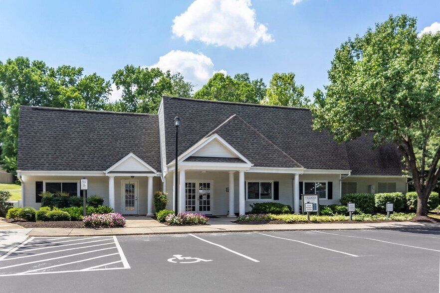 Villages at West Laurel | Apartments in Richmond, Virginia